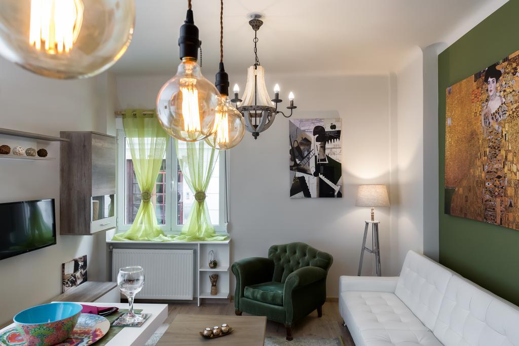 Vintage Apartment In The Heart Of Plaka Athen Exterior foto